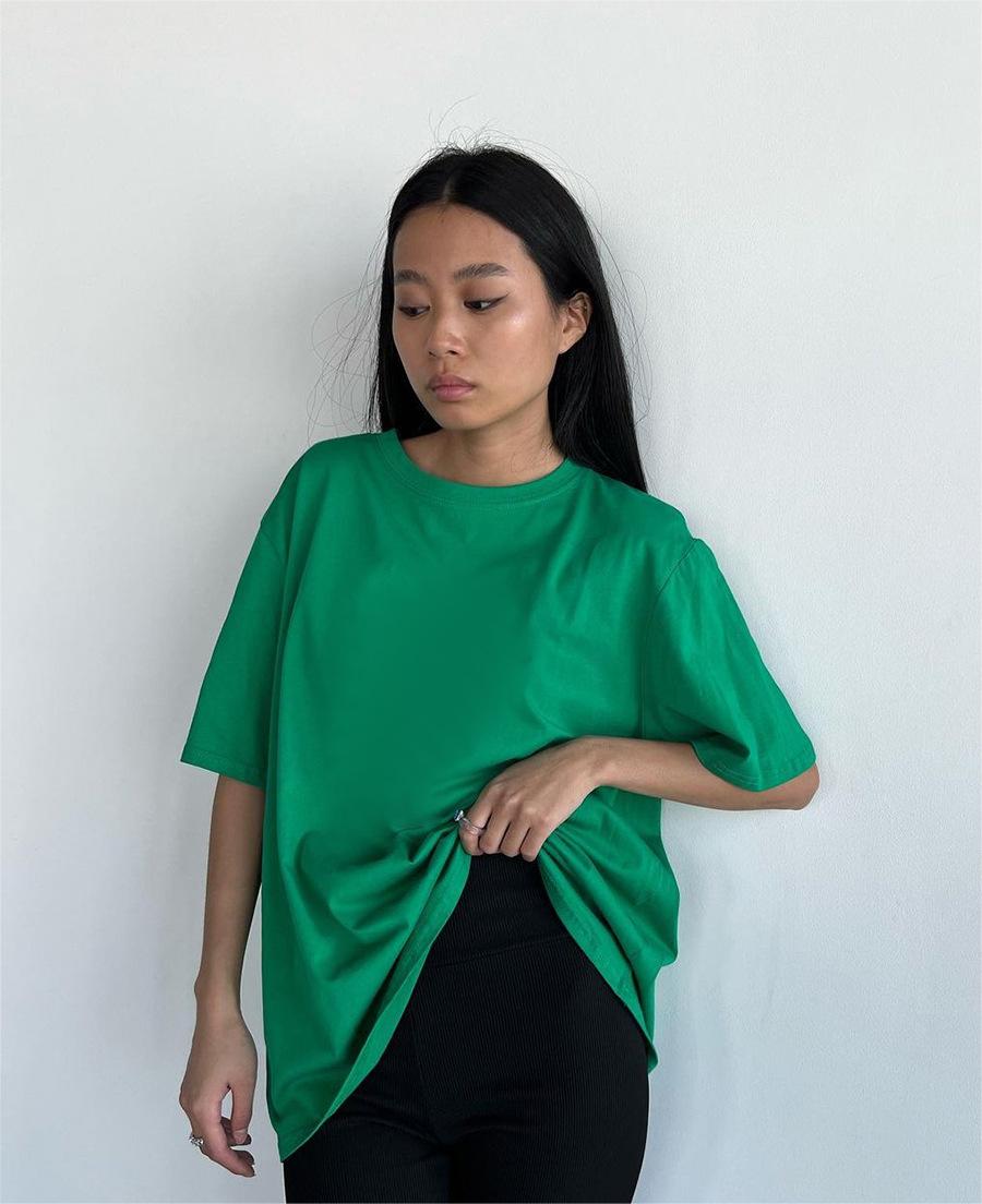 blackish green