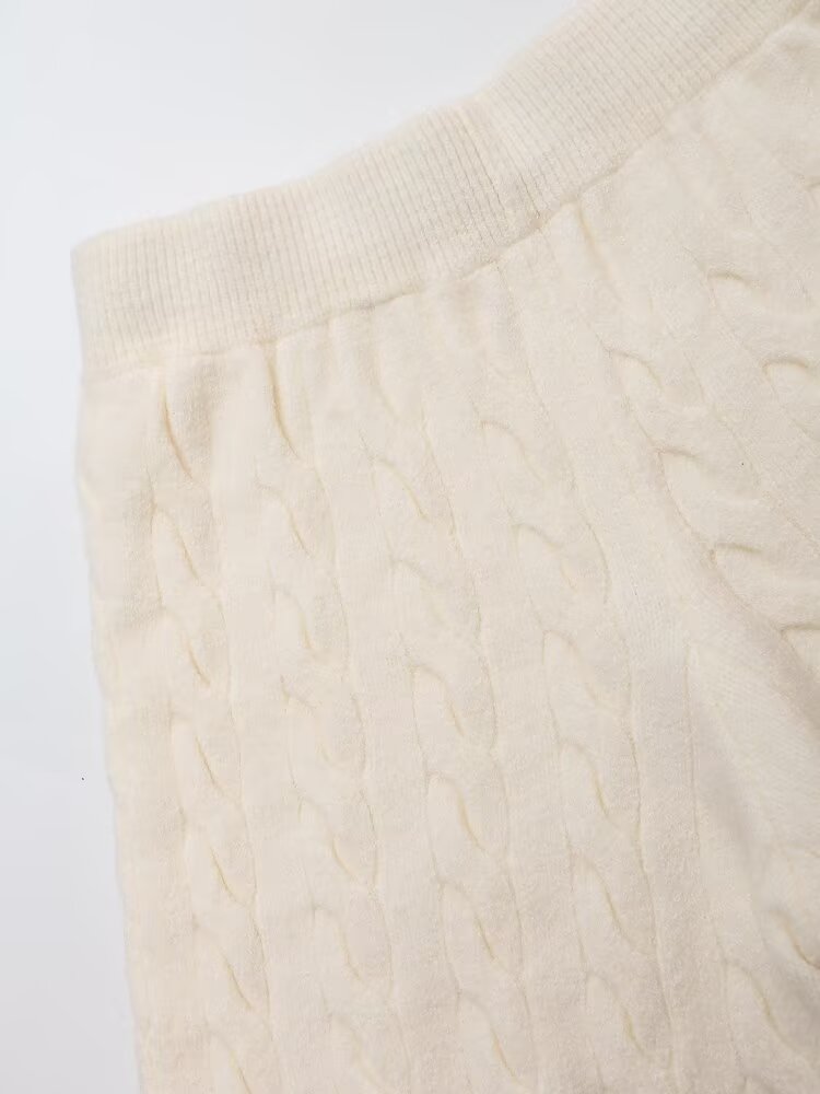 Early Autumn White Loose Lazy Round Neck Sweatshirt High Waist Wide Leg Shorts Sets