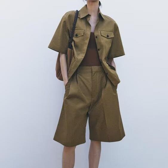 Spring Women Clothing Air Outlet Pocket Decoration Collared Shirt Shorts Two Piece Sets