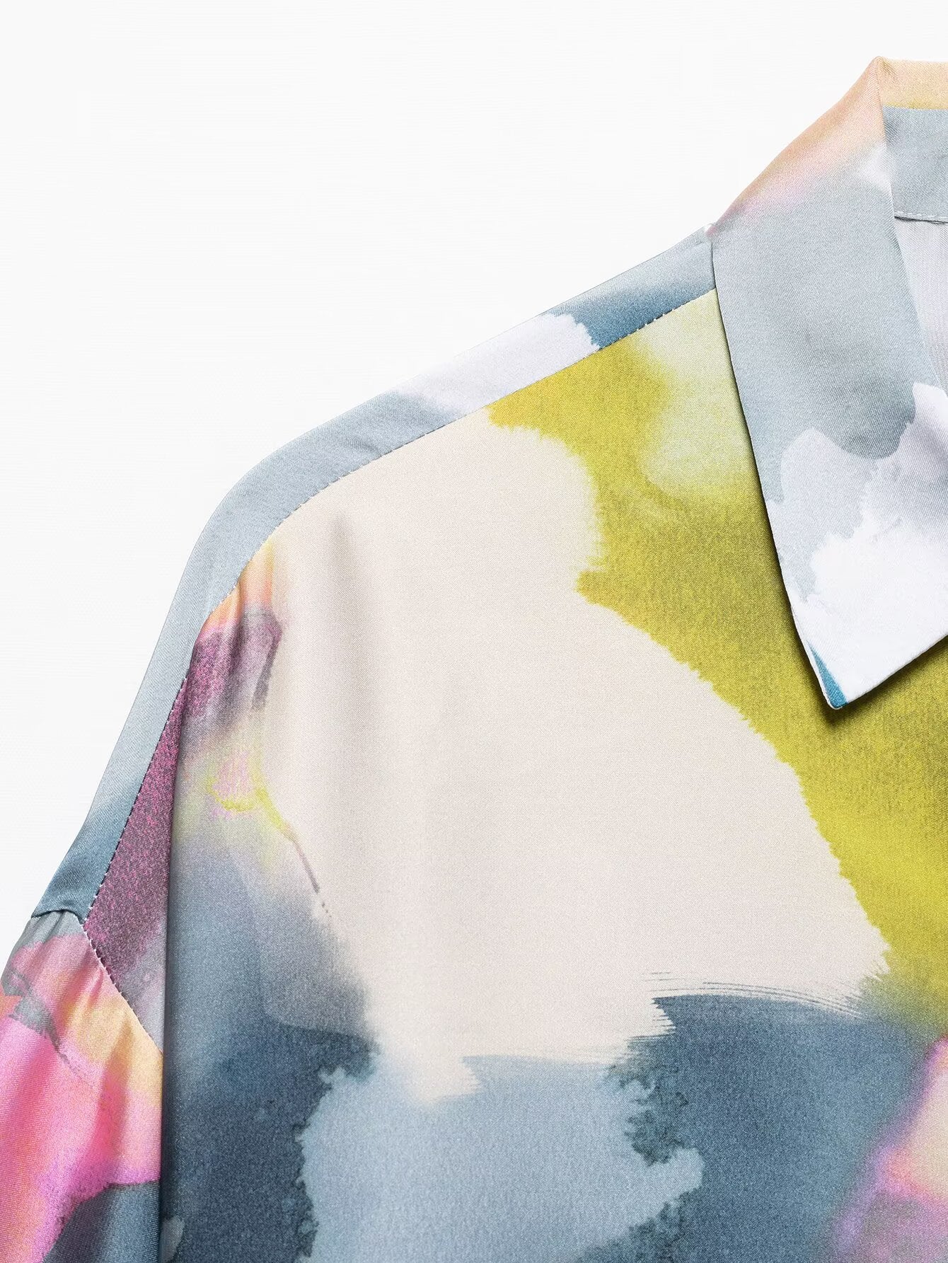 Spring Women Clothing Fashionable Simple Printed Silk Satin Textured Shirt