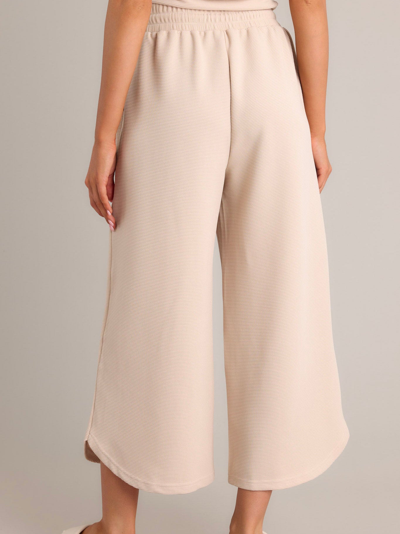 Ladies Spring Summer Casual Set Flying Sleeves Loose Short Sleeve Top Cropped Wide Leg Pants Sets
