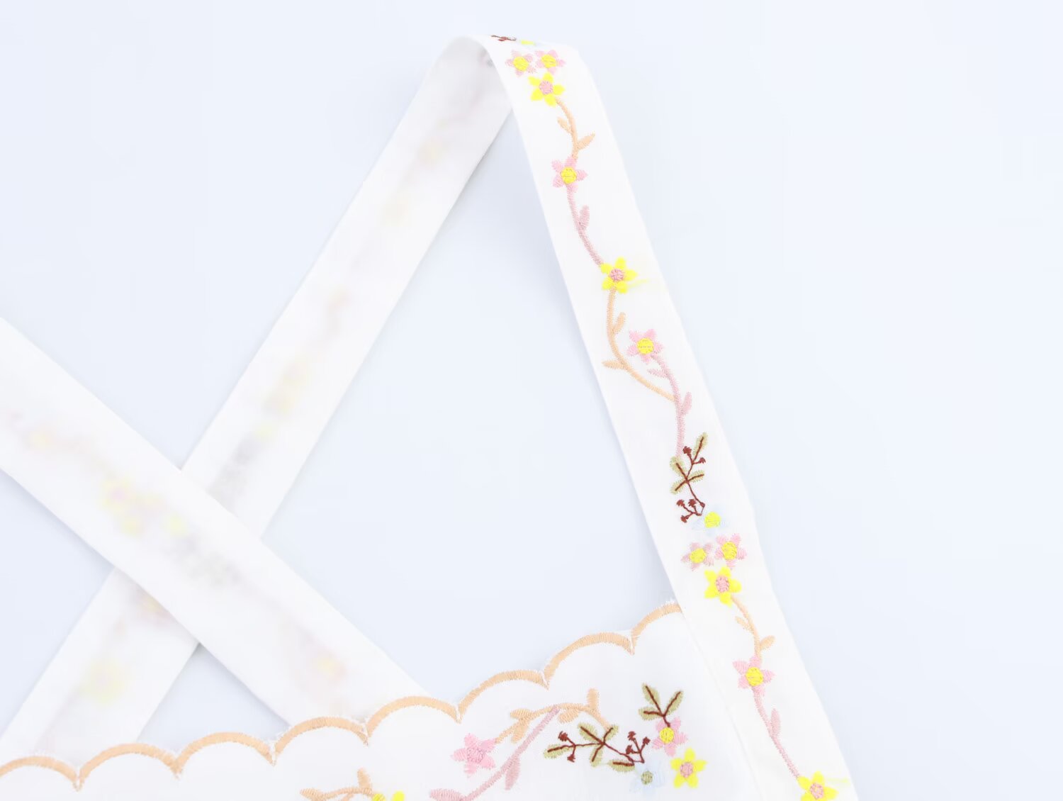 Women Clothing Floral Embroidery Short Camisole Top Small Vest