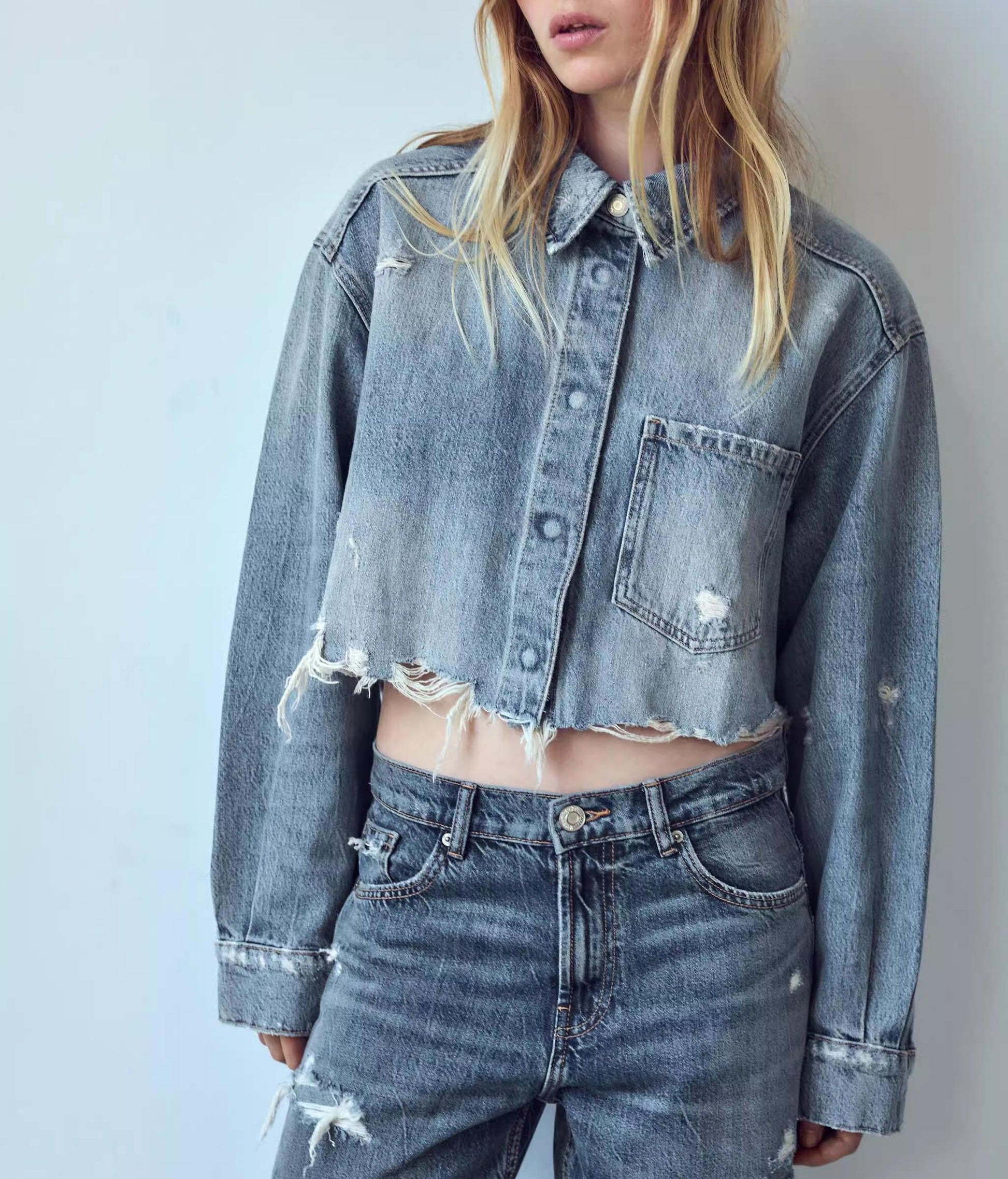Supply Summer Women Clothing Slim Fit Broken Hole Design Short Denim Shacket