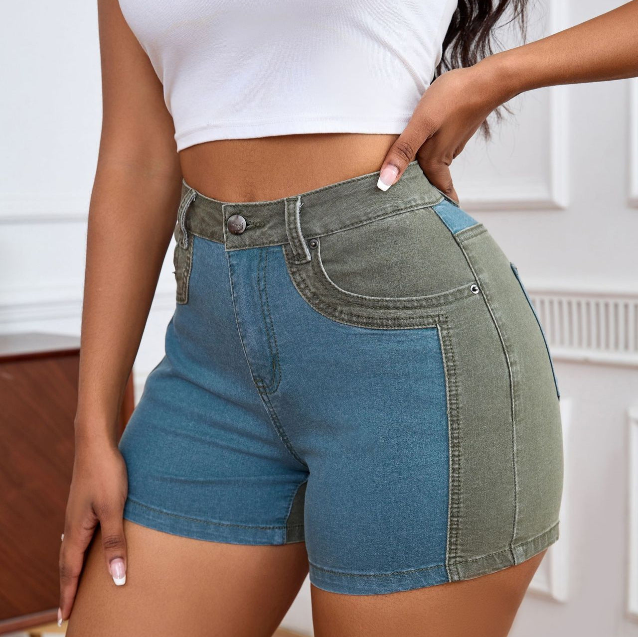 Stretch Washed Stitching Hip Lifting Denim Shorts Women Manufacturer